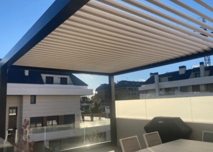 Pergola Bioclimática (1)